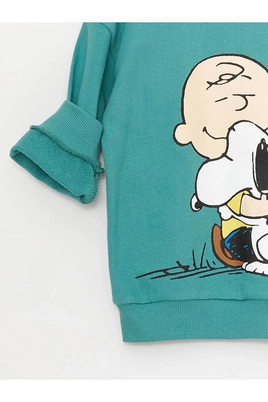 LCW baby Mat Yeşil Bisiklet Yaka Uzun Kollu Snoopy Baskılı Sweatshirt ve Jogger Pantolon 2'li Takım