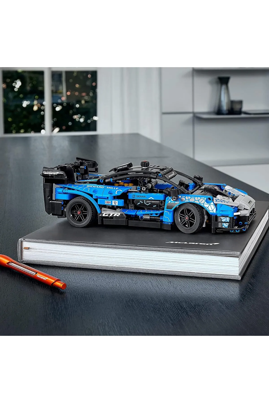 ® Technic McLaren Senna GTR™ 42123 - Yetişkinler İçin Koleksiyonluk Model Yapım Seti (830 Parça)